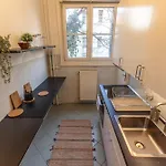 Bright & Spacious Riverside With Balcony Budapest