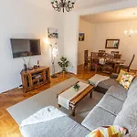 Apartment Bright & Spacious Riverside With Balcony Budapest